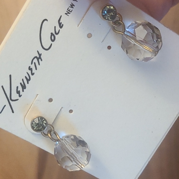 Kenneth Cole Bead Dangle Earrings. NWT! - Picture 2 of 3